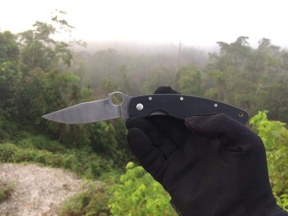 Review: Spyderco Military